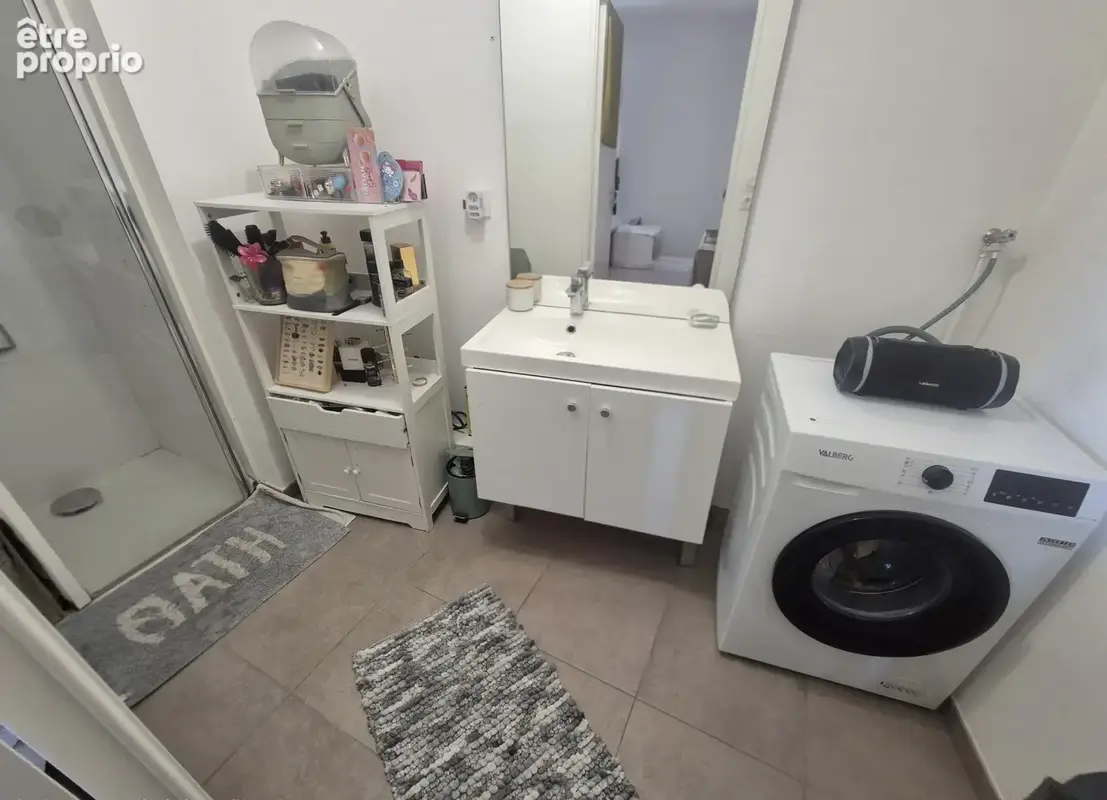 La Seyne-Sur-Mer / idéal 1er achat ou investissement locatif - T2 environ 40m2 terrasse, ascenseur + pkg privé - photo 5