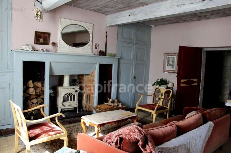 Maison à SAINT-CLAR