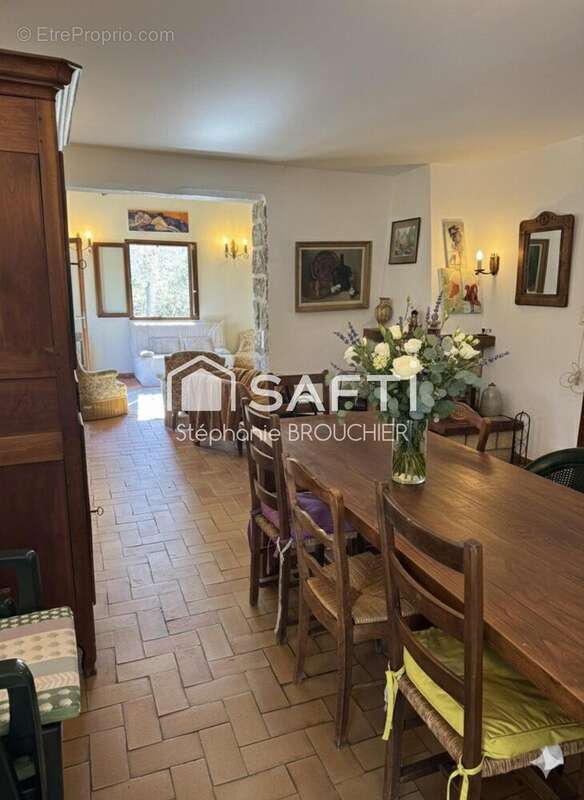 Photo 3 - Maison à LABEAUME