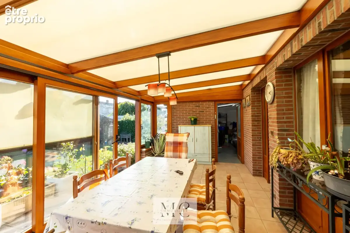 Plain pied 4 chambres double garage et beau jardin - photo 10