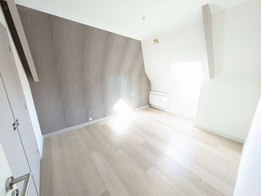 Maison à VERN-SUR-SEICHE