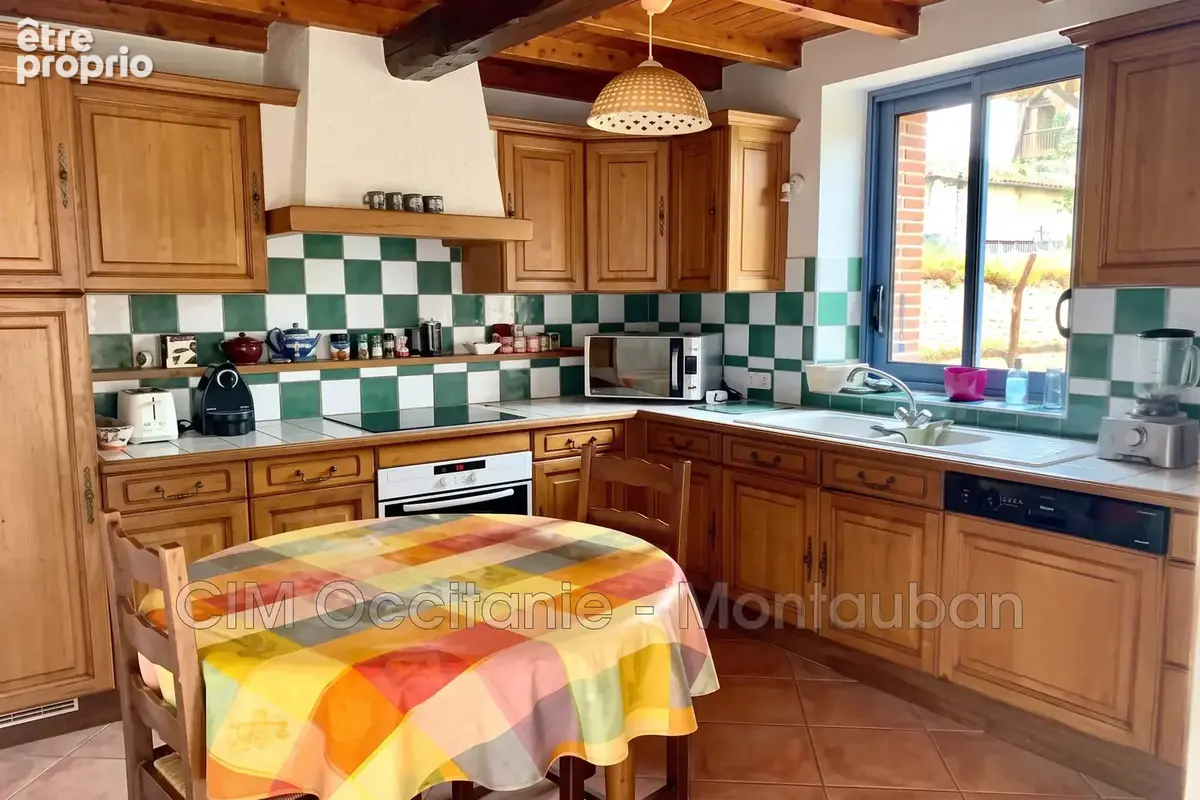Maison 143 m² à Beaumont-De-Lomagne  - photo 3