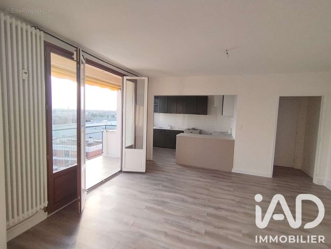 Appartement 63 m² à Troyes  - photo 2