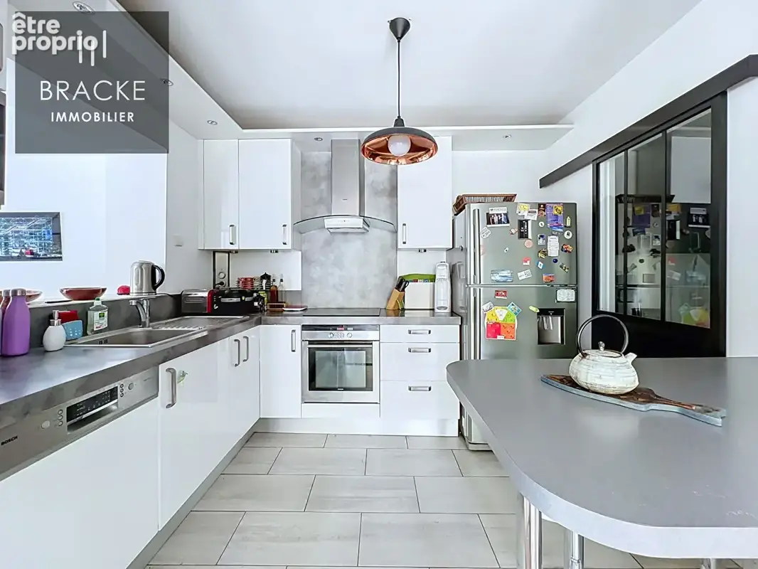 Maison 7 pieces - quartier becon - centre - photo 7