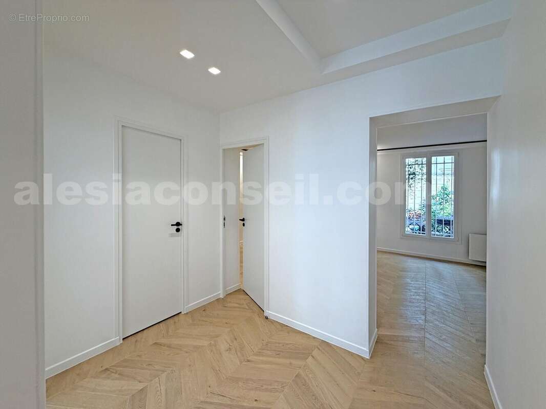lecl106-roza-2p-ent - Appartement à PARIS-14E
