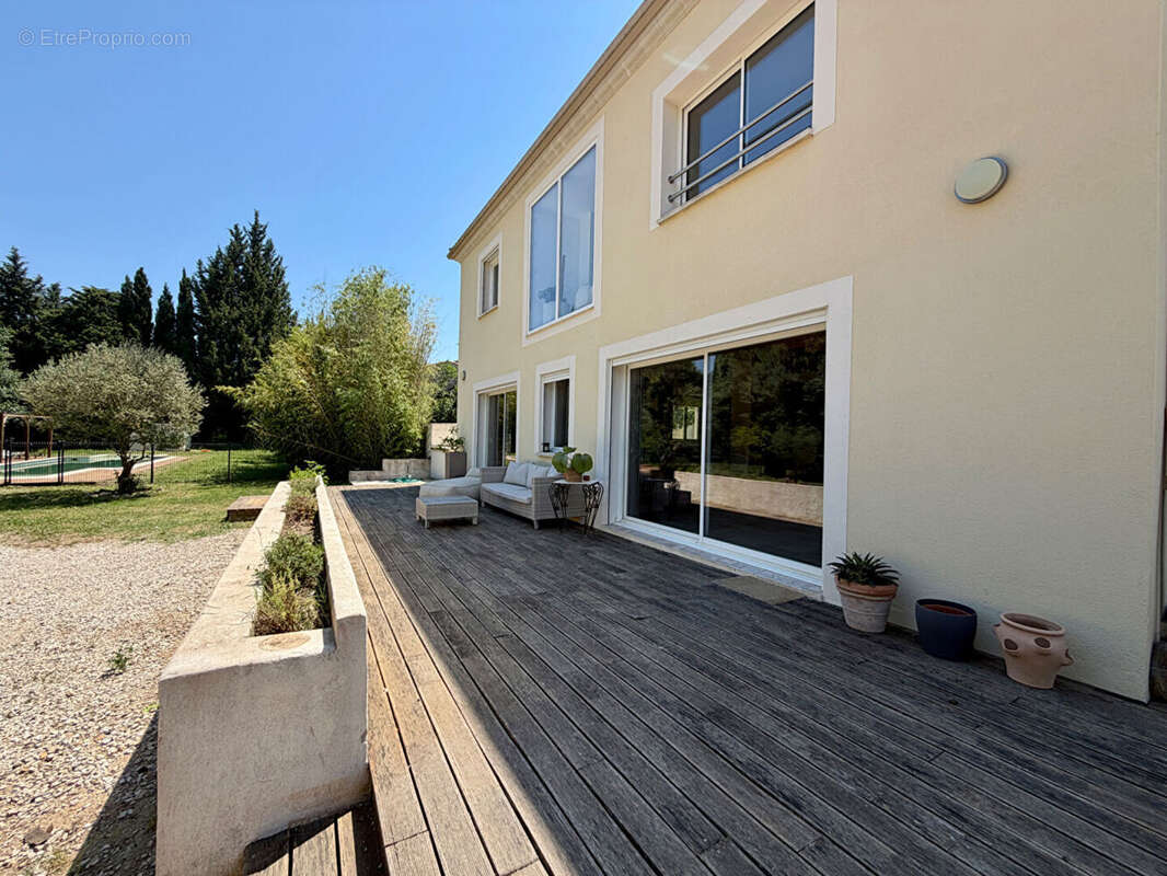 Maison à BAGNOLS-SUR-CEZE
