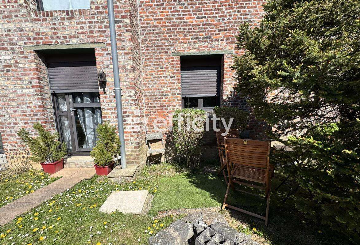 Appartement à FAMARS