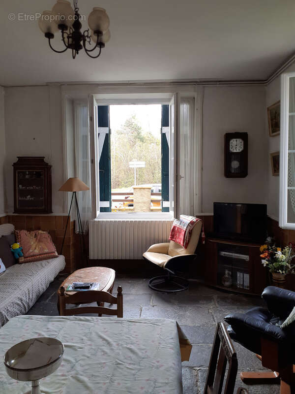 Maison à SERBANNES