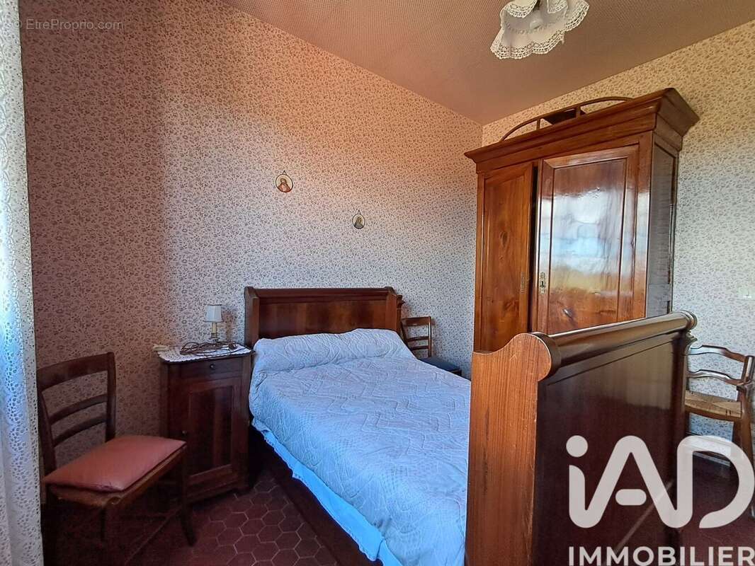 Maison 195 m² à Villedaigne  - photo 8