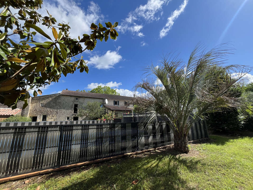 Maison à LA REOLE
