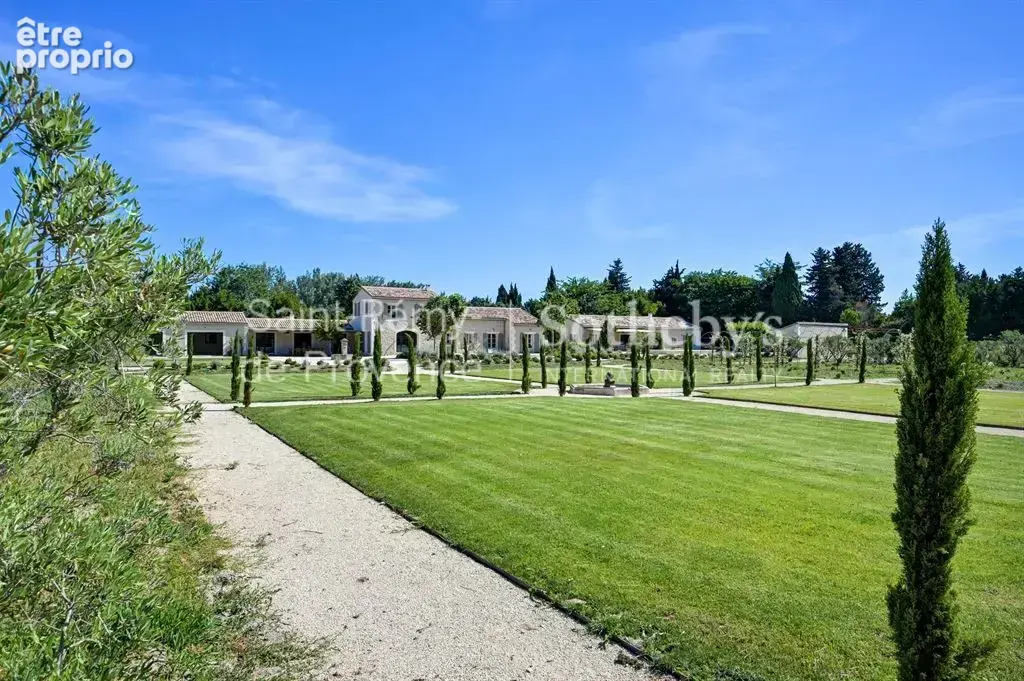 Exclusivité. Saint Rémy de Provence, superbe propriété rénovée située à 5 mn du centre - photo 7