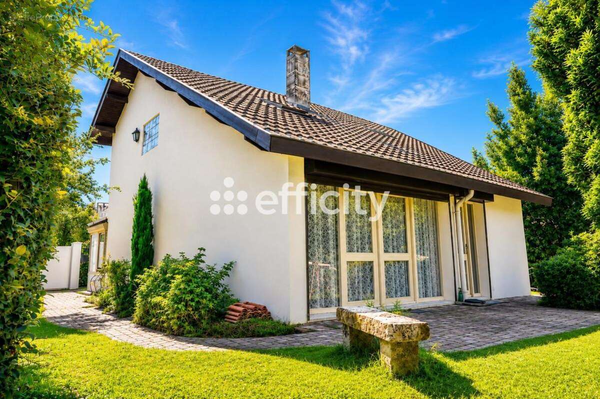 Maison 143 m² à Le Haillan  - photo 7