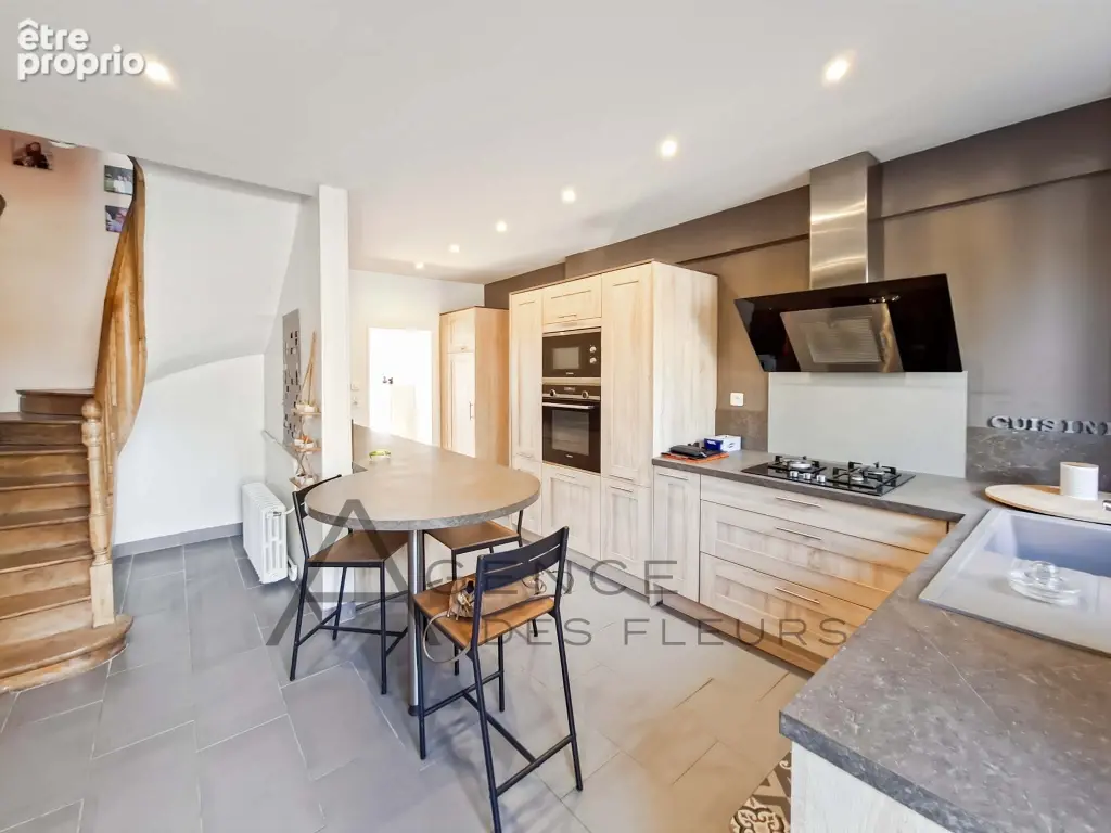 Maison de ville de 134m² - photo 3