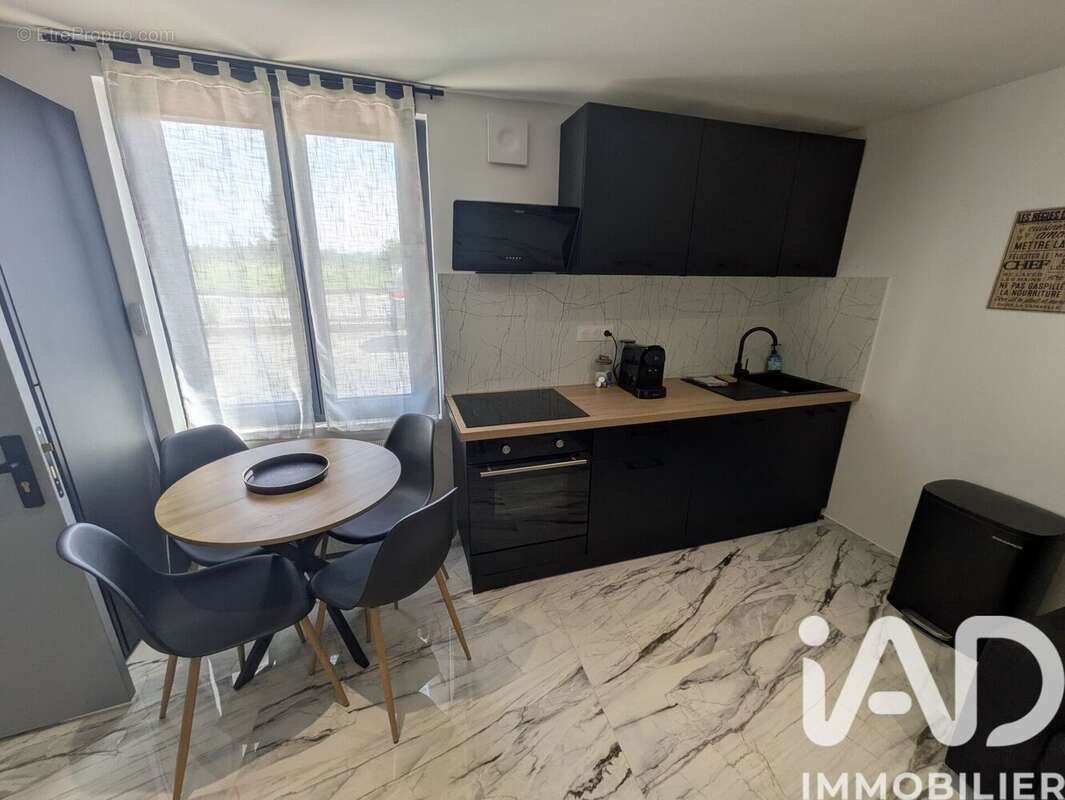 Photo 3 - Appartement à LA CHAPELLE-SUR-LOIRE