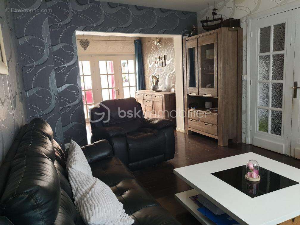  À VENDRE – Jolie maison familiale 114 m² avec grand jardin de 945 m² à Aniche - photo 3