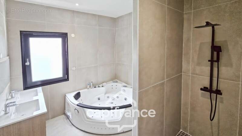 Maison à CHALON-SUR-SAONE