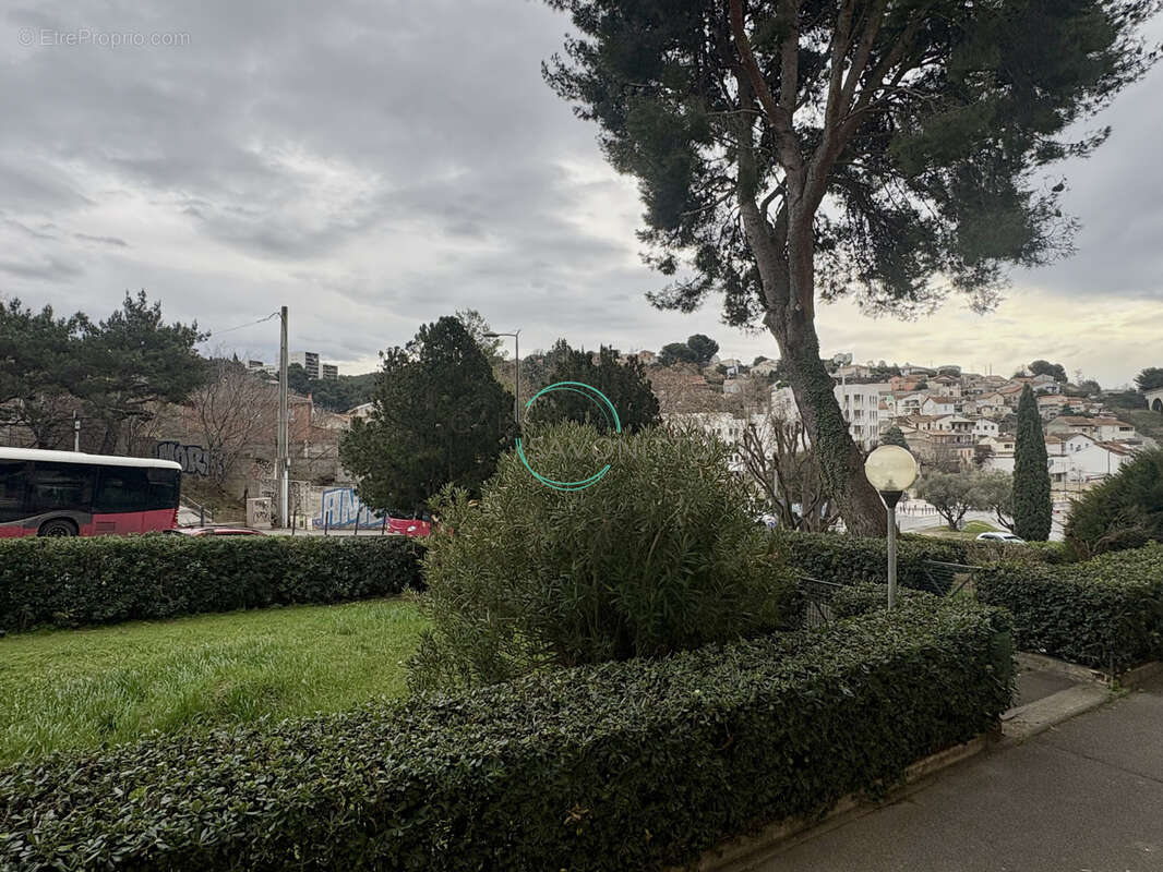 Appartement à MARSEILLE-15E