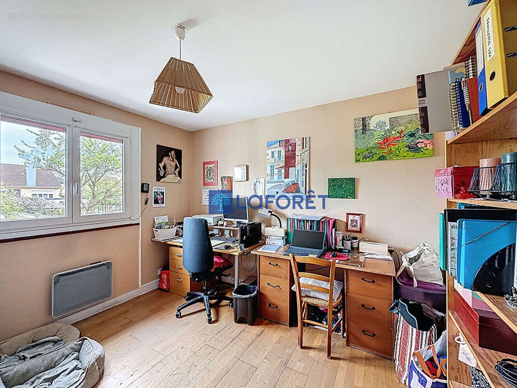 Maison à SAVIGNY-SUR-ORGE