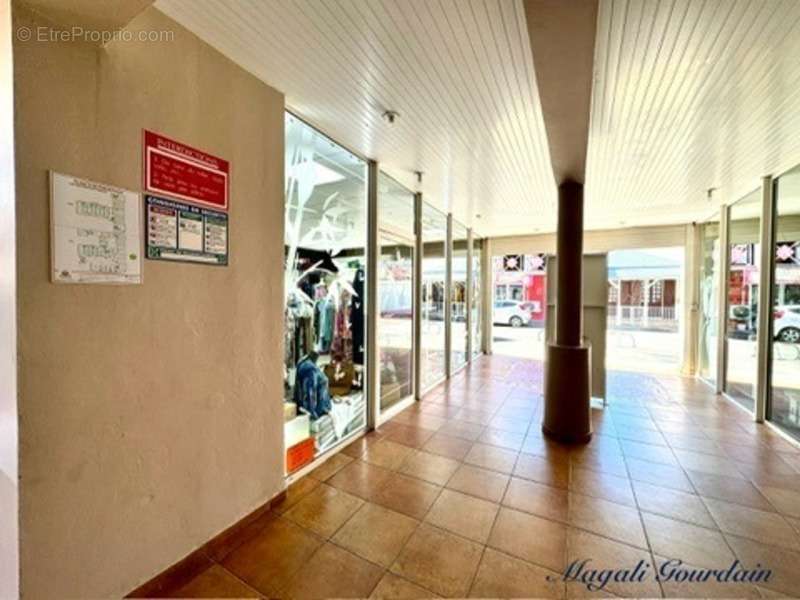 Commerce à SAINT-FRANCOIS