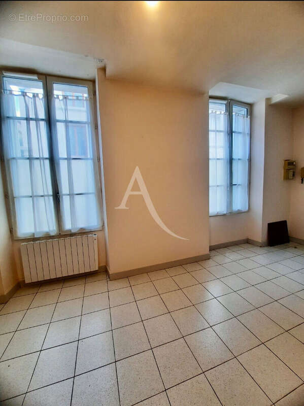 Appartement Poitiers T2 AVEC CAVE - photo 2