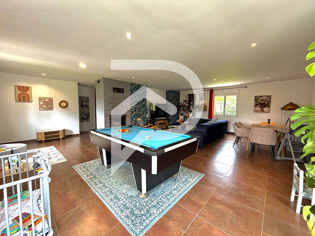 Maison à HAGETMAU