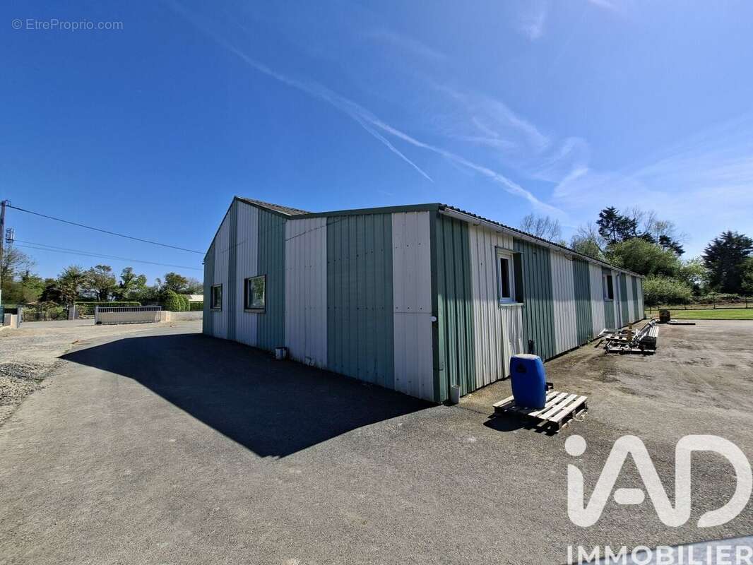Appartement 400 m² à Kermaria-Sulard  - photo 6