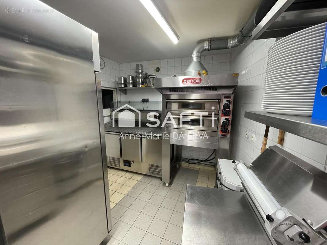 Photo 6 - Commerce à SAINT-SAVIN