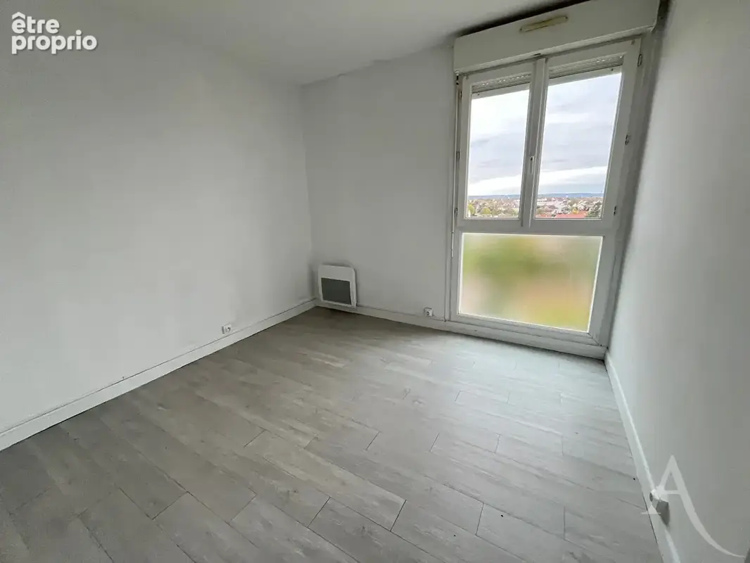 Appartement F4 à Mantes La Ville de 72.25m² avec  garage, cave, séchoir - photo 5