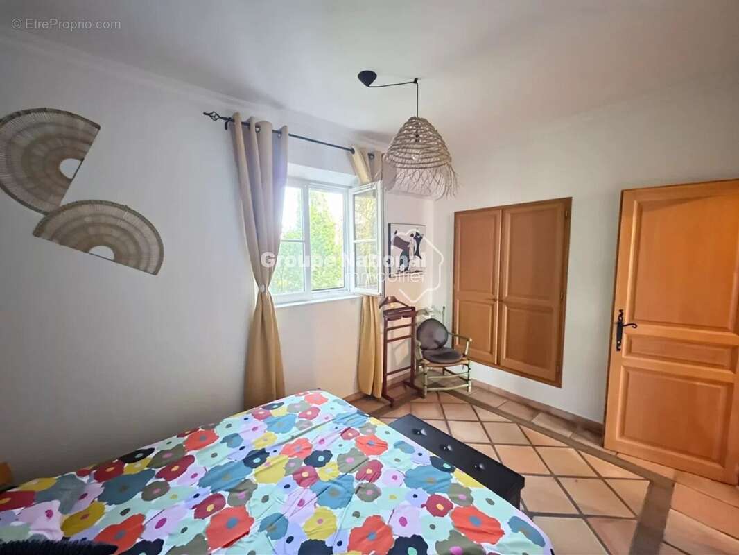 Appartement à MALLEMORT