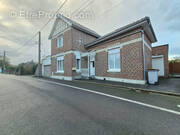 Maison à THUN-L&#039;EVEQUE