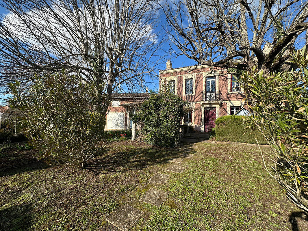 Maison à CASTELNAU-D'ESTRETEFONDS