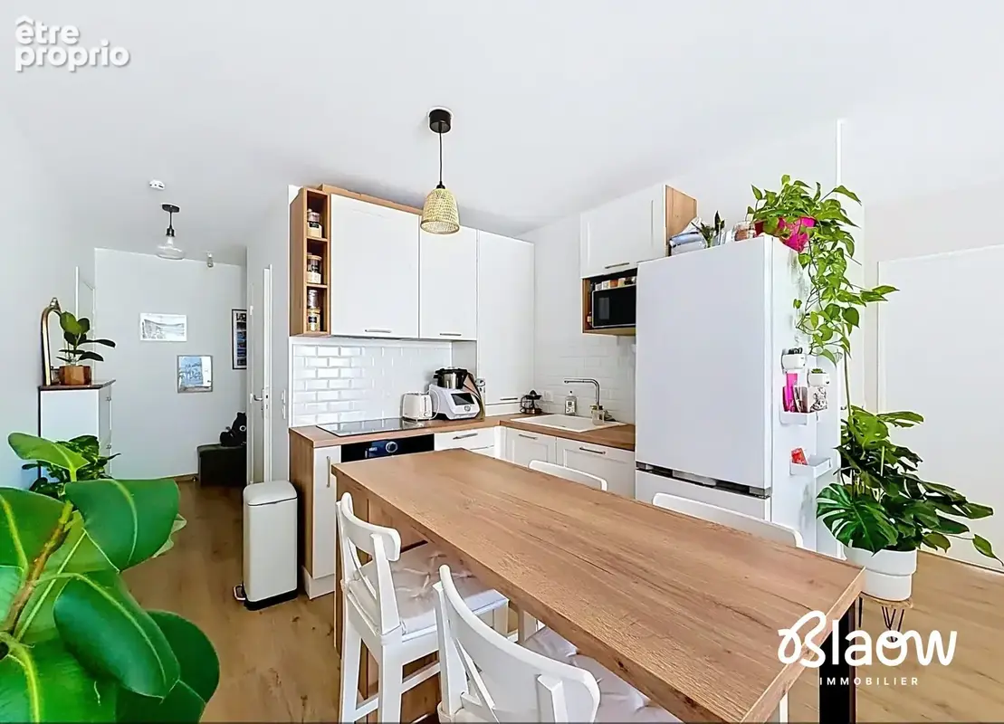 Appartement 3 pièces 60 m² à vendre à Meyzieu (69330) - photo 2