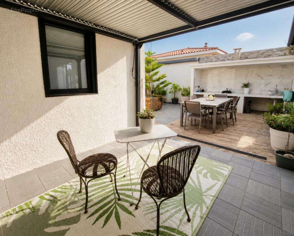 Belle villa contemporaine de 5 pièces de 136 m² à Perpignan Sud - photo 8