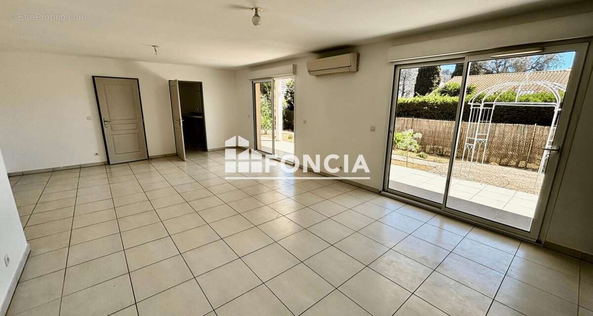 Appartement à SANARY-SUR-MER