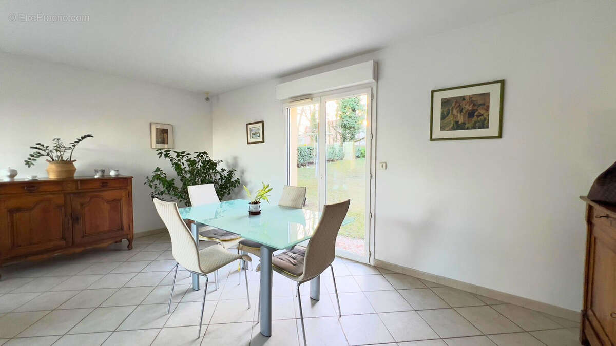 Maison à CAHORS