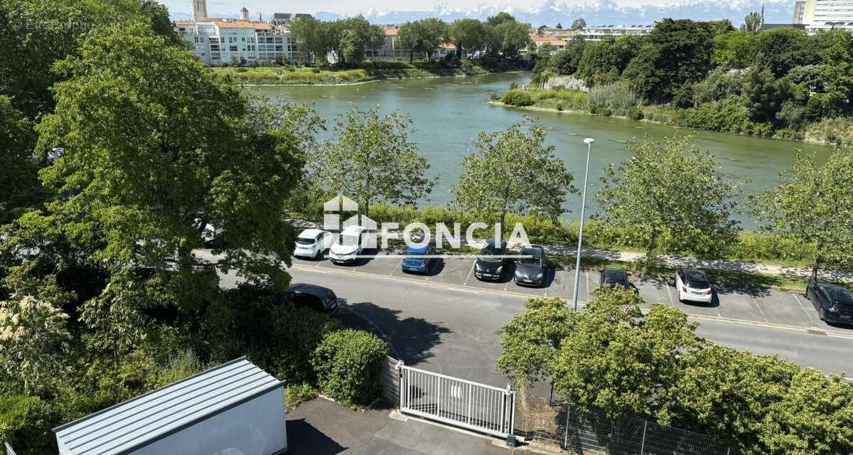 Appartement à LA ROCHELLE