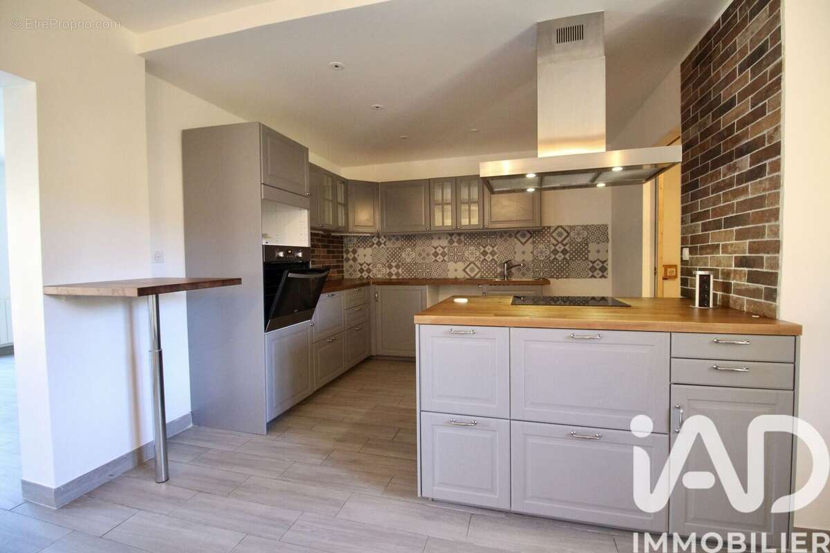 Photo 3 - Maison à VILLIERS-SUR-MORIN