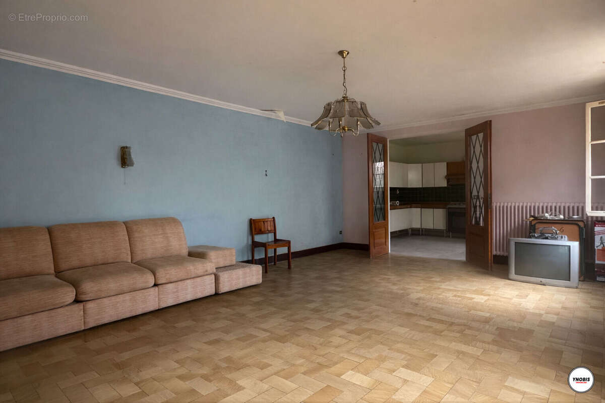 Maison à MONTAINVILLE