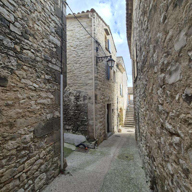 Maison à COMBAS