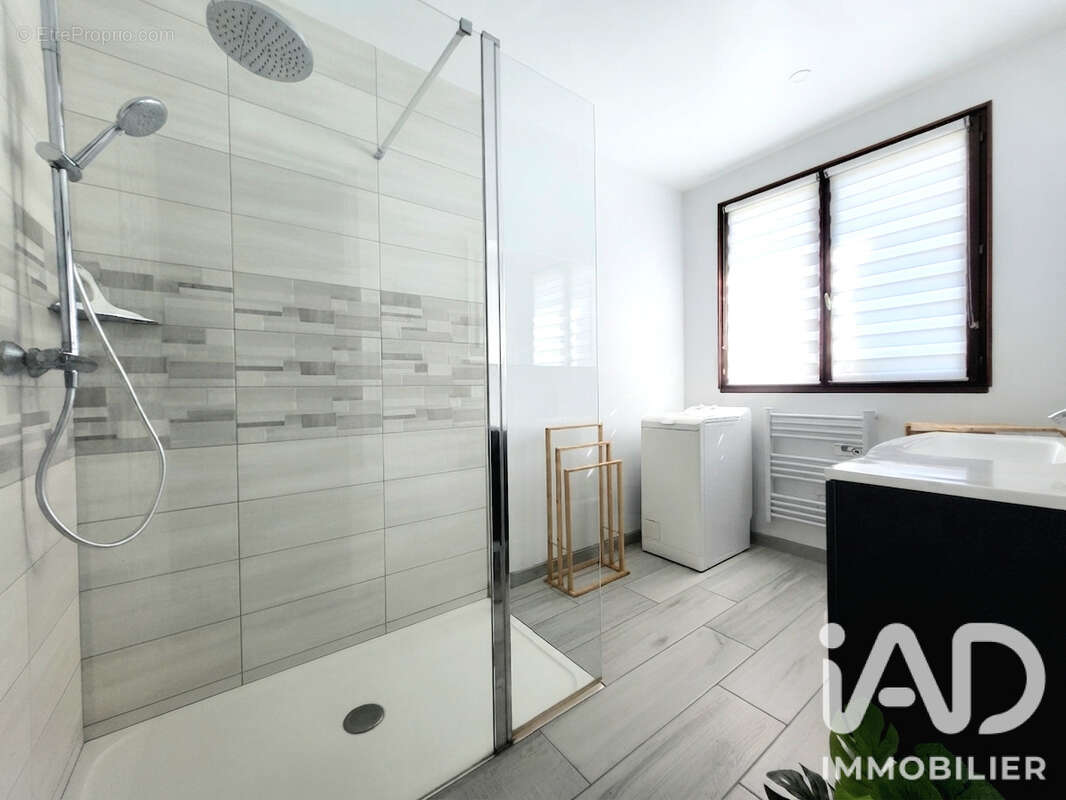 Maison 158 m² à Bourg-Fidele  - photo 9