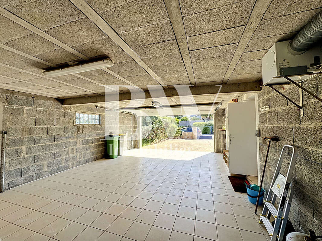 [ a vendre ] maison d'architecte - 8 pièces - plougonvelin - vie de plain-pied ? garage double - photo 12
