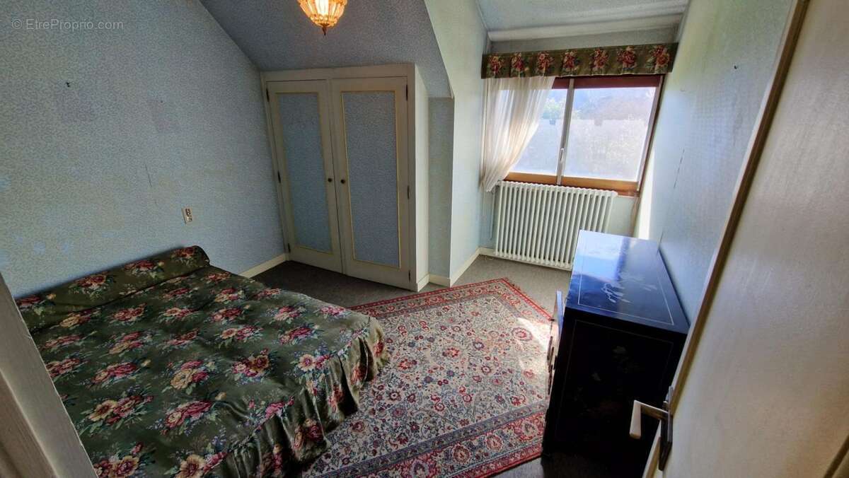Maison à LA CHATRE