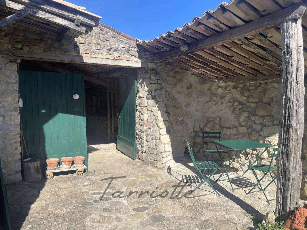 Maison à VALVIGNERES