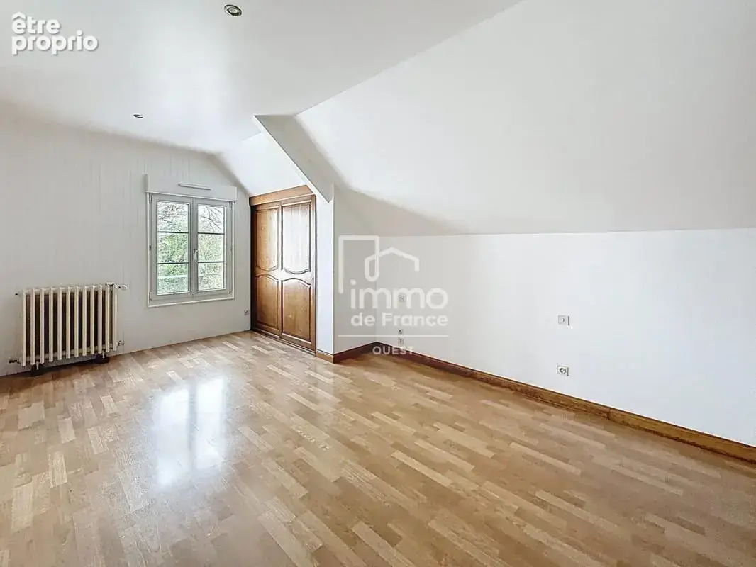 Maison Marcillé-la-ville 8 pièces 175 m² - photo 7
