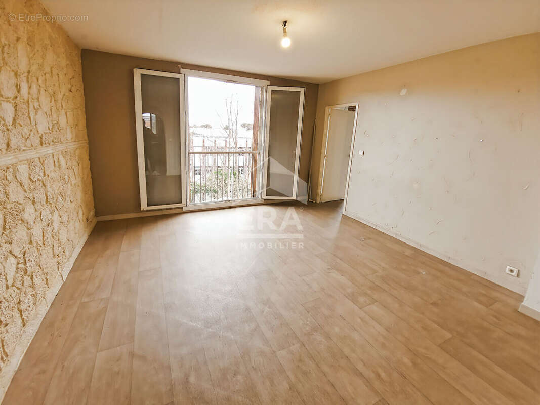 Appartement à SALON-DE-PROVENCE