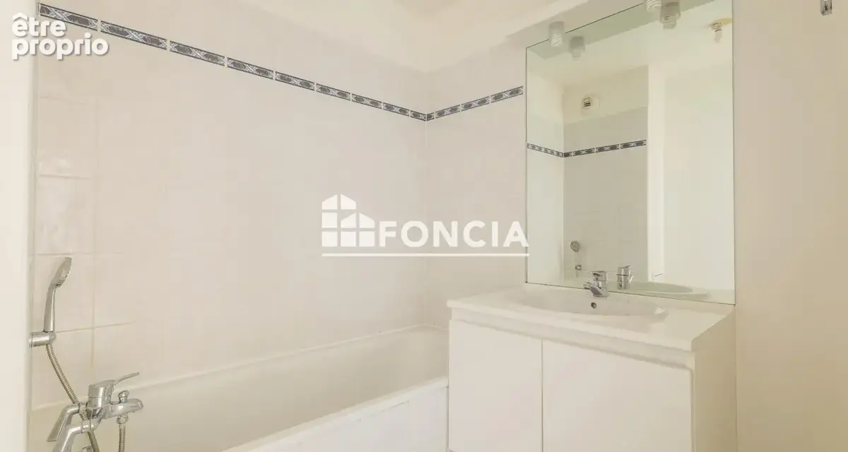 Meaux - Agréable appartement Type T3 avec Balcon et stationnement couvert - photo 6