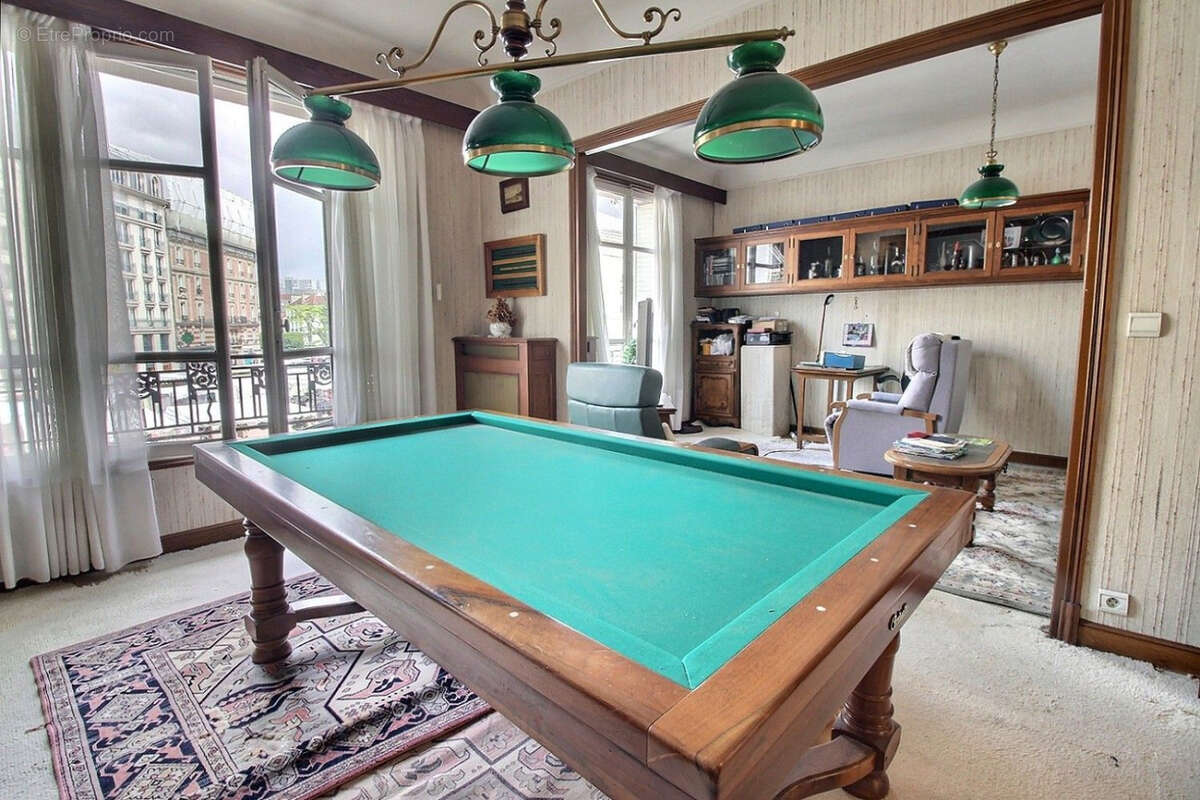 Appartement à ISSY-LES-MOULINEAUX