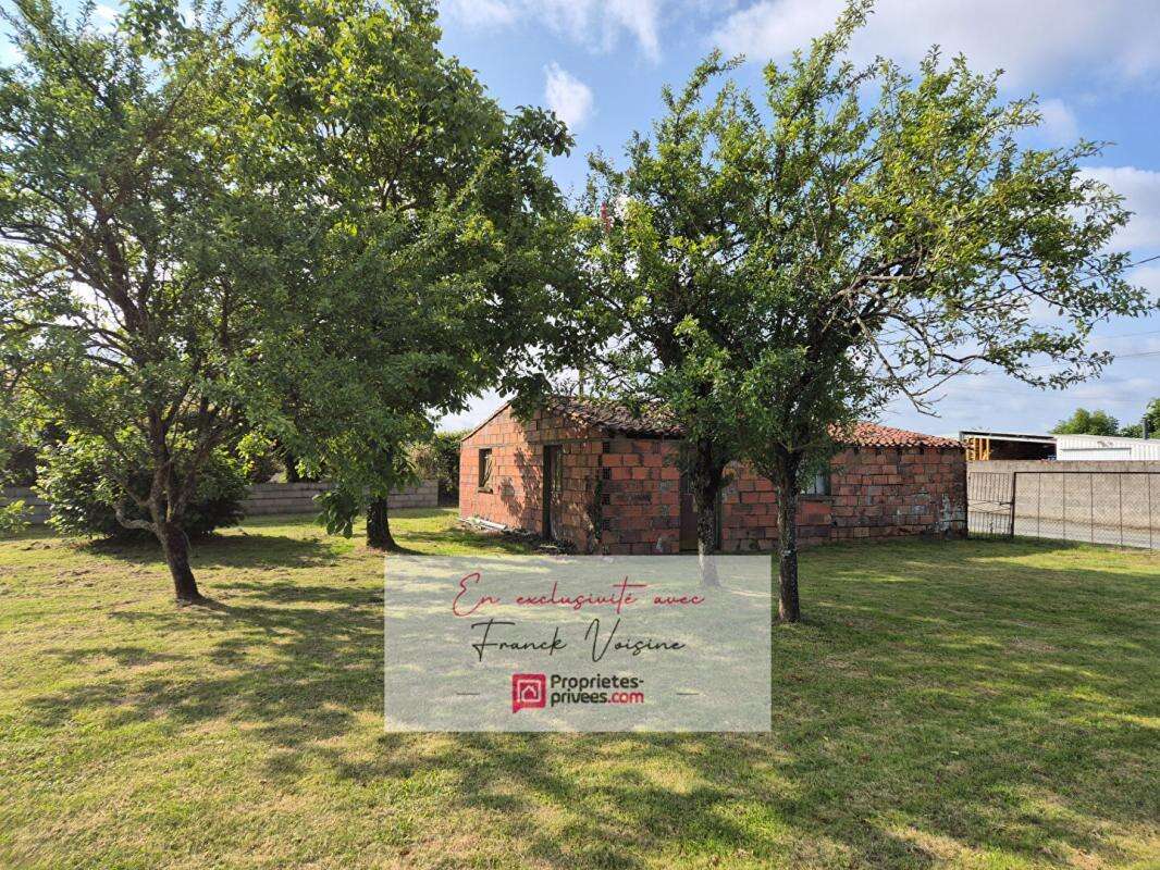 Maison à VENDRENNES