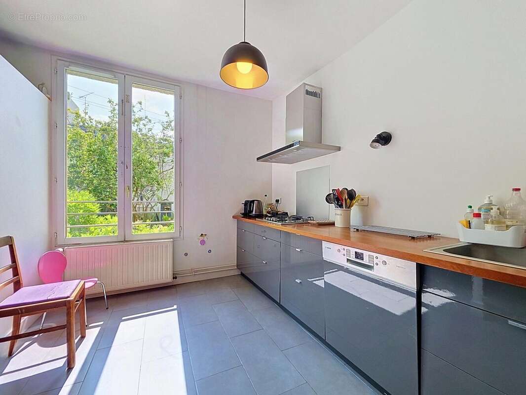 Maison 124 m² à Les Lilas  - photo 5