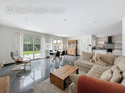 Maison à L&#039;ABERGEMENT-CLEMENCIAT